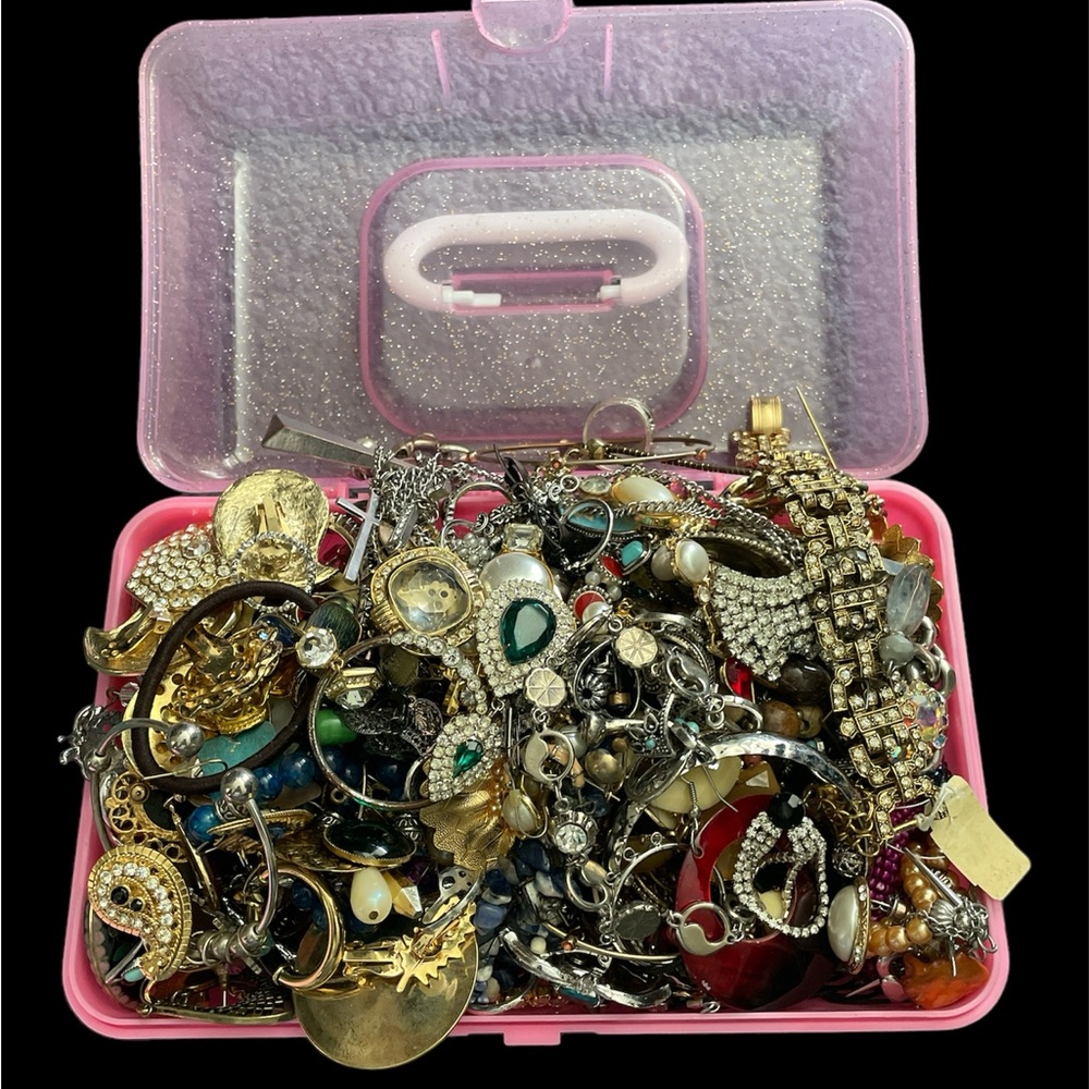 4lbs + Craft/junk jewelry